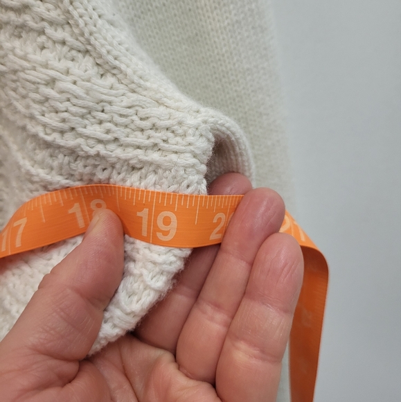 Tommy Hilfiger Wool blend knit sweater - Picture 9 of 9